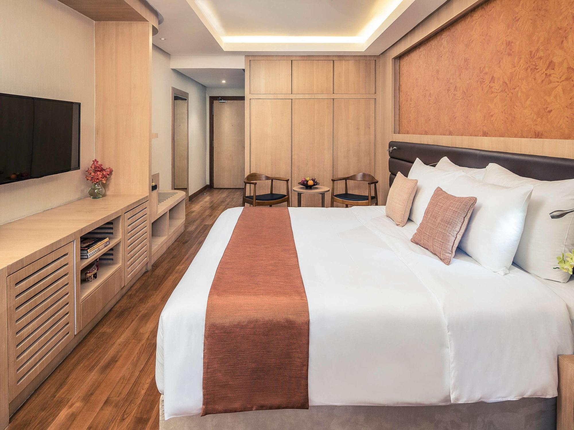 Mercure Yangon Kaba Aye Kültér fotó