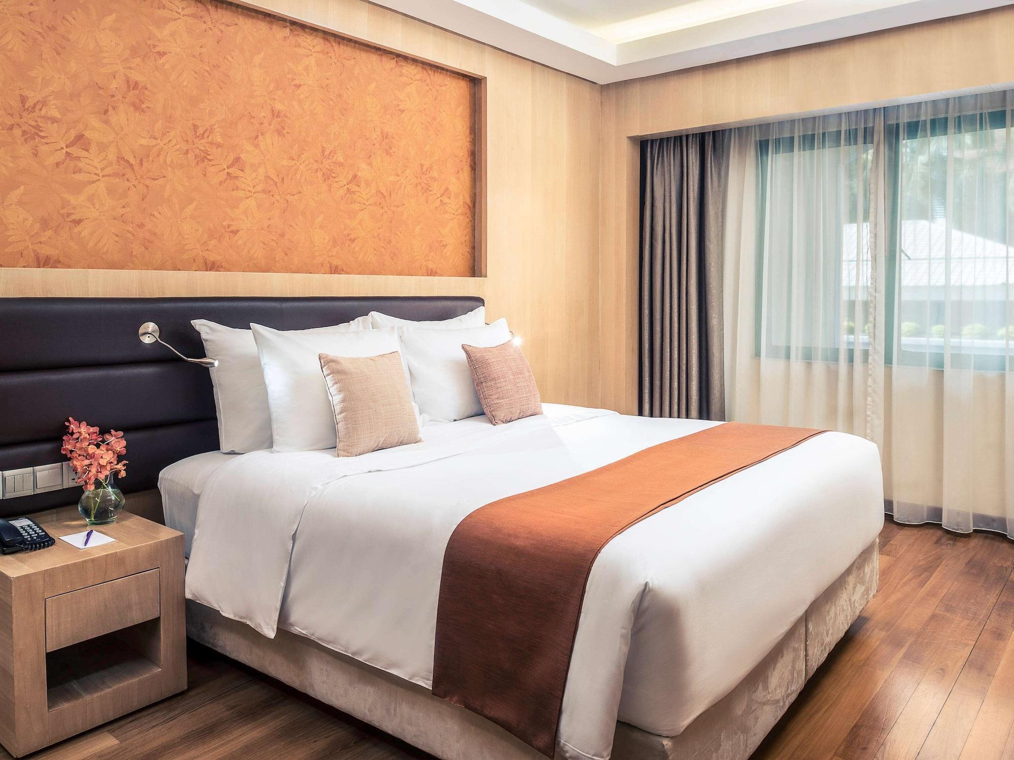 Mercure Yangon Kaba Aye Kültér fotó