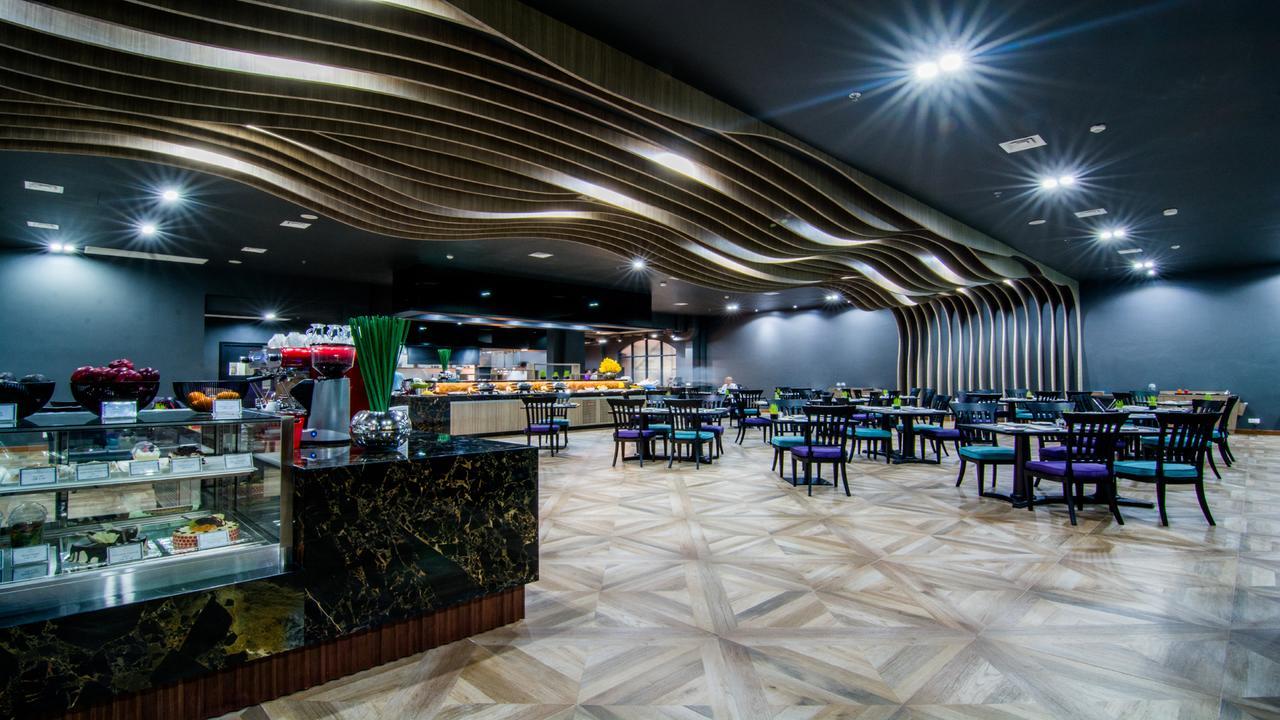 Mercure Yangon Kaba Aye Kültér fotó