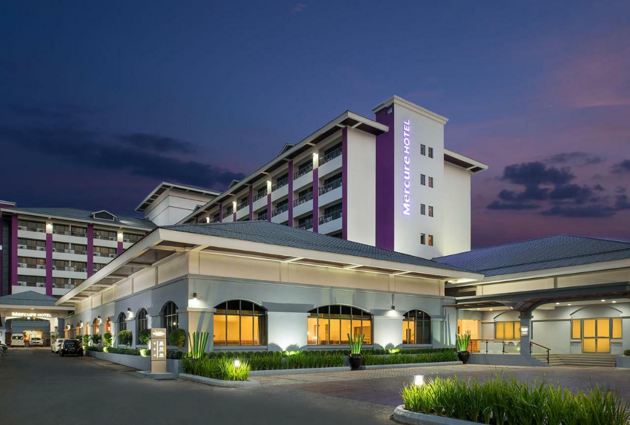 Mercure Yangon Kaba Aye Kültér fotó