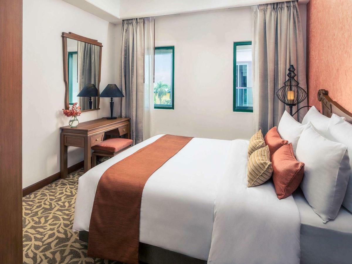 Mercure Yangon Kaba Aye Kültér fotó