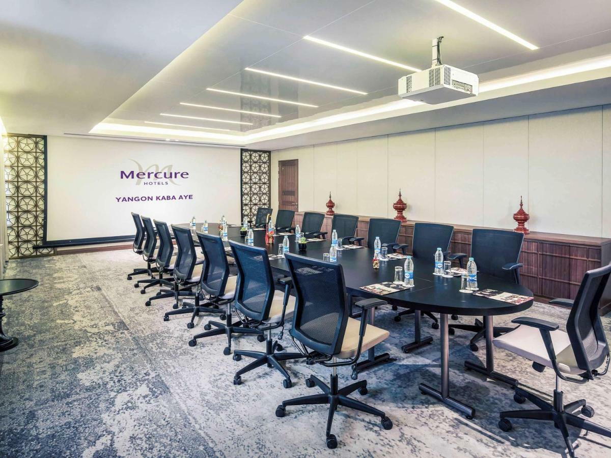 Mercure Yangon Kaba Aye Kültér fotó
