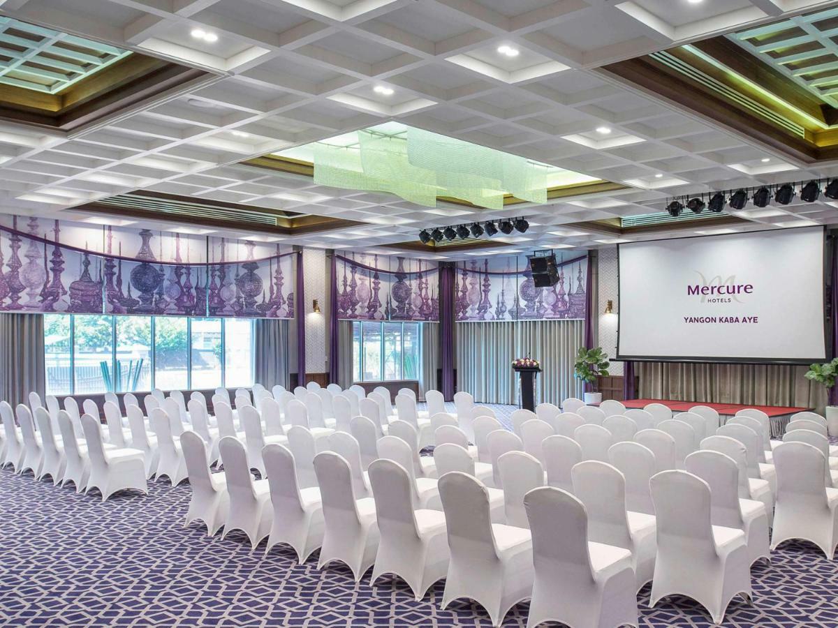 Mercure Yangon Kaba Aye Kültér fotó