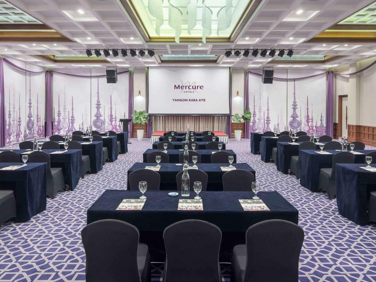 Mercure Yangon Kaba Aye Kültér fotó