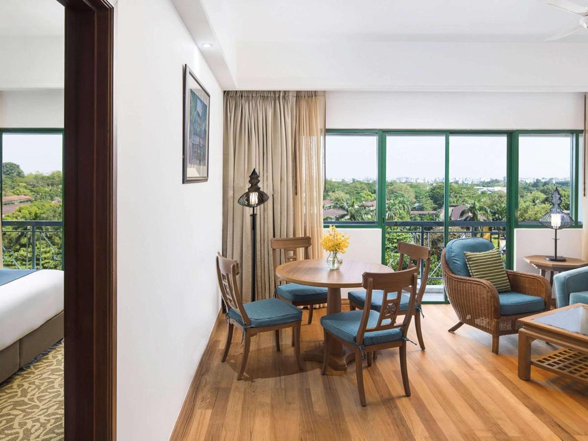 Mercure Yangon Kaba Aye Kültér fotó