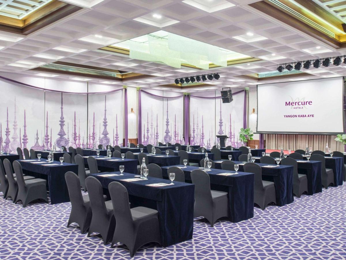 Mercure Yangon Kaba Aye Kültér fotó