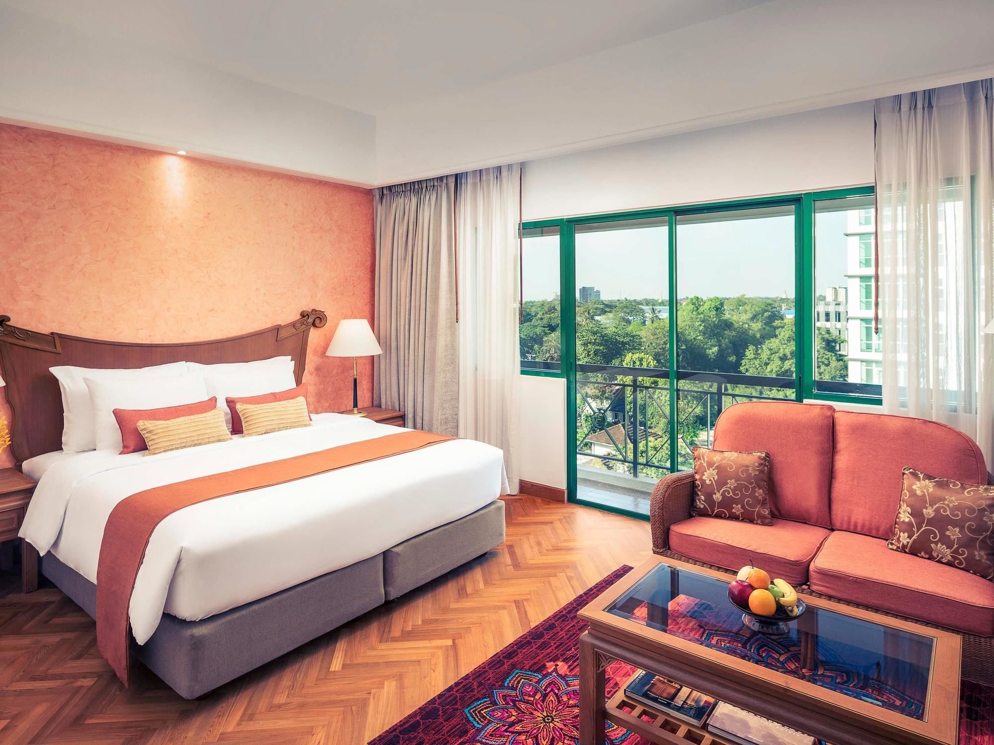 Mercure Yangon Kaba Aye Kültér fotó