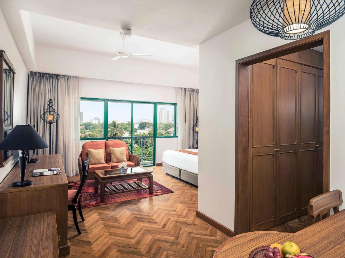 Mercure Yangon Kaba Aye Kültér fotó